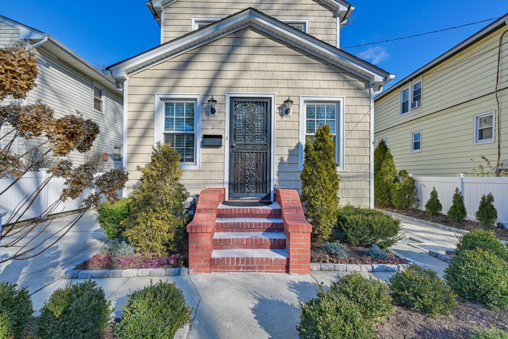 Charming Valley Stream Home 24 Mi To Central Park מראה חיצוני תמונה